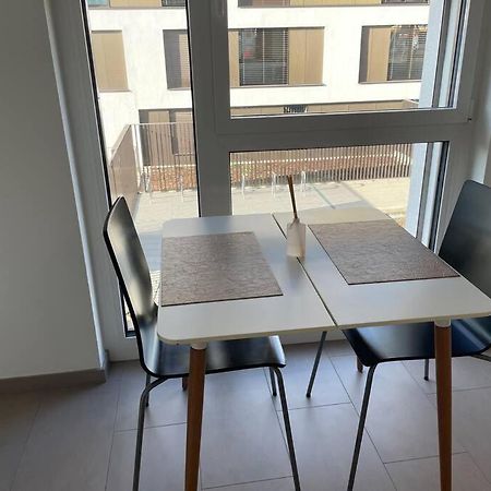 Joli Studio Confortable ! Prilly Eksteriør billede